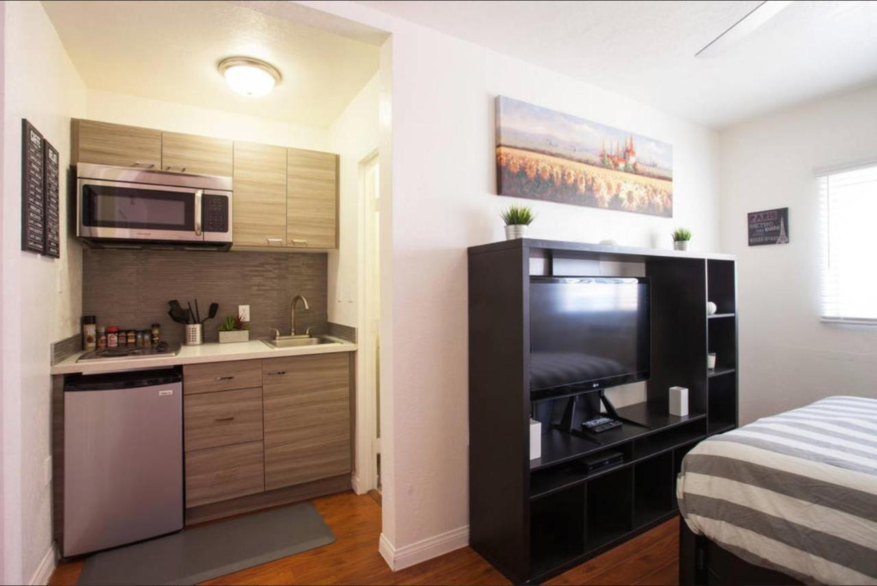 Hollywood Deluxe Suites 洛杉矶 外观 照片